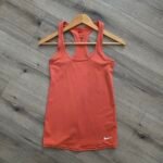 Polera Nike - Talla XS / Moda Circular