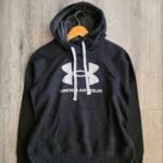 Poleron Under Armour - Talla M / Moda Circular